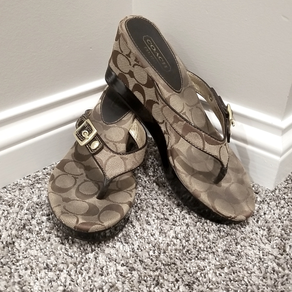 Coach wedges 8.5